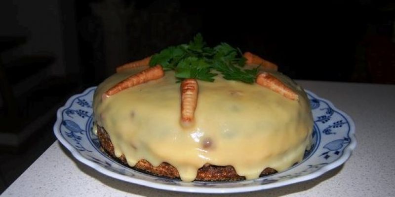 Gotuj z IP: Tort marchewkowy z białą czekoladą