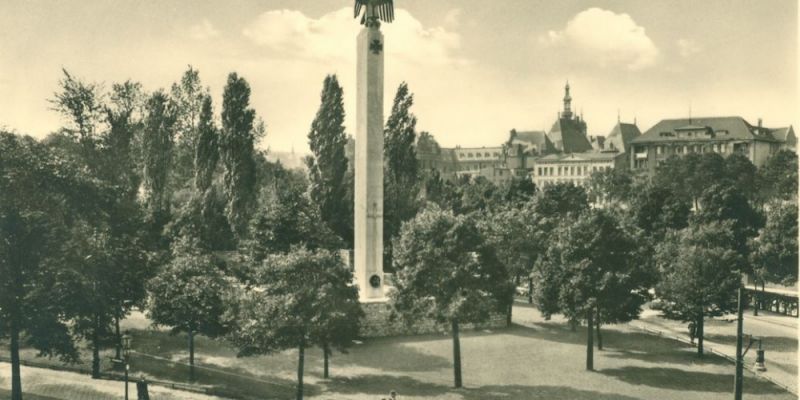 Pomniki, tablice pamiątkowe i nazewnictwo miejskie międzywojennego Gdańska | Wykład Jana Daniluka w IKM