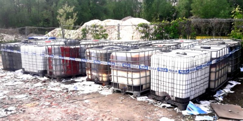 Ujawniono nielegalne składowiska odpadów chemicznych