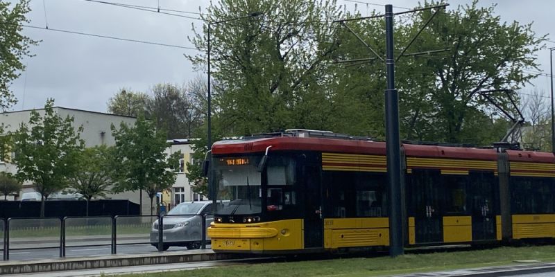 Tramwajarze na rondzie Czterdziestolatka i Obozowej