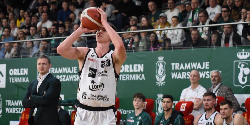 Wygrana Zielonych Kanonierów w Grecji