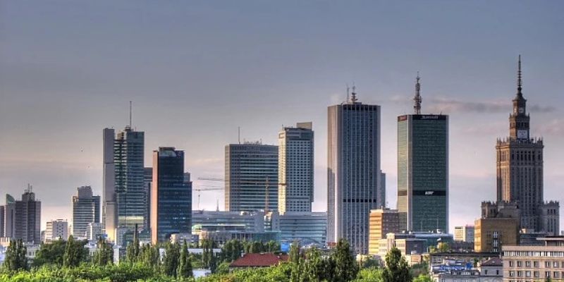 Warszawa straciła miano największego miasta w Polsce