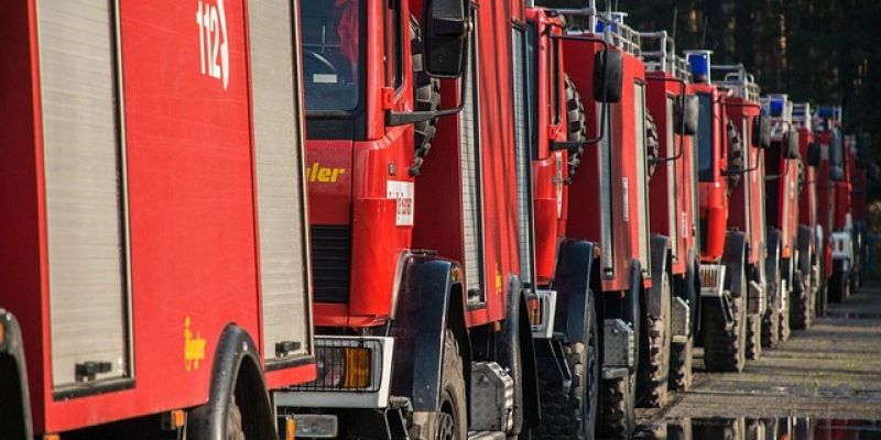 Pożar wieżowca w centrum Warszawy. Wielka ewakuacja