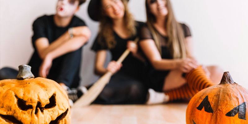 Halloween 2025 w Warszawie — gdzie się bawić?