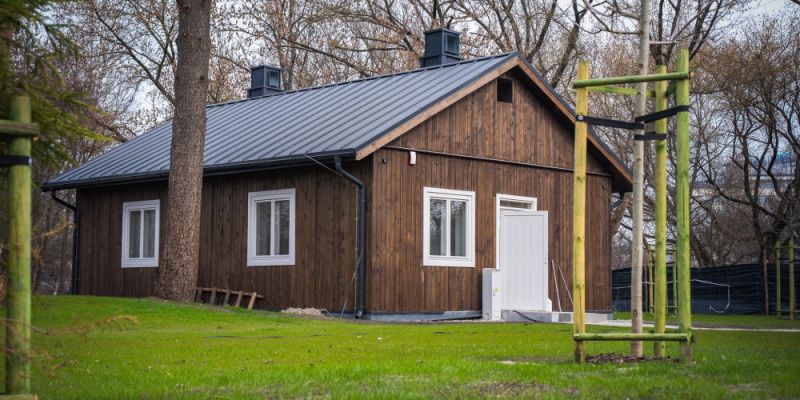 Domki fińskie wróciły na Pole Mokotowskie. Nowa atrakcja i przyszłe centrum kultury