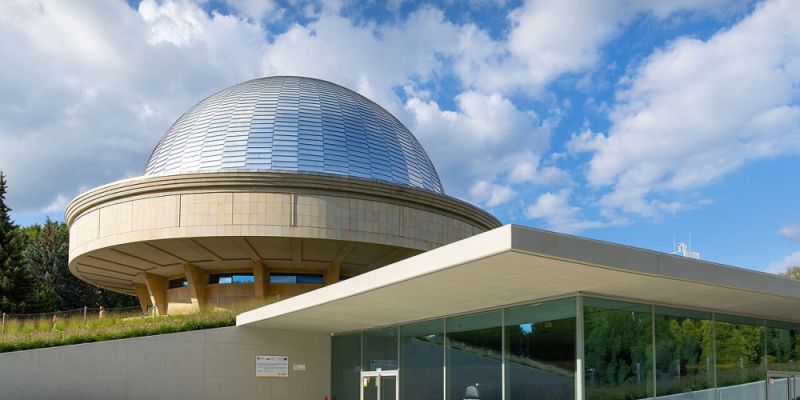 Uczeń z Warszawy wygrał Olimpiadę Astronomiczną. Będzie reprezentował Polskę na świecie