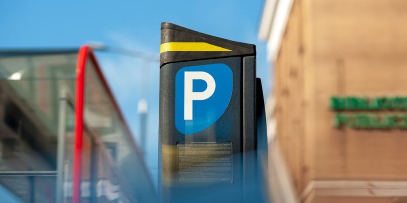 Parkowanie w Warszawie: bilon nie wszędzie działa