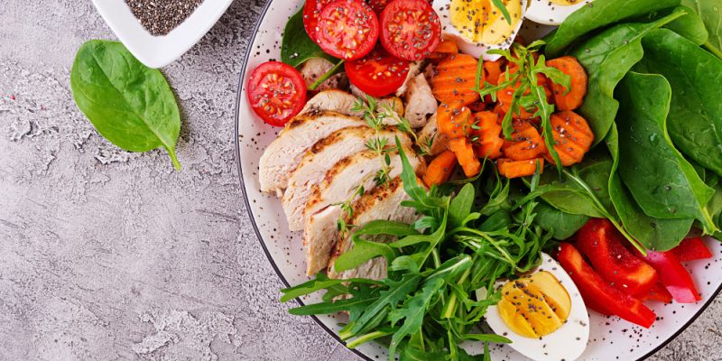 Jak jeść mądrze i bez wyrzutów sumienia – wywiad z psychodietetykiem, Karoliną Posuniak