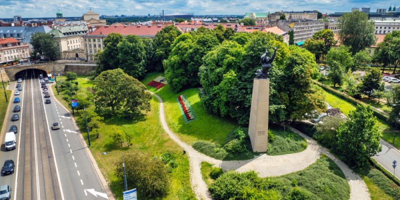 Zmiany w komunikacji podczas rocznicowych obchodów