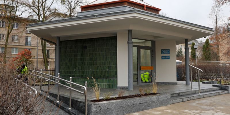 Studnia oligoceńska na Starych Bielanach zmodernizowana: zadbano o estetykę i funkcjonalność