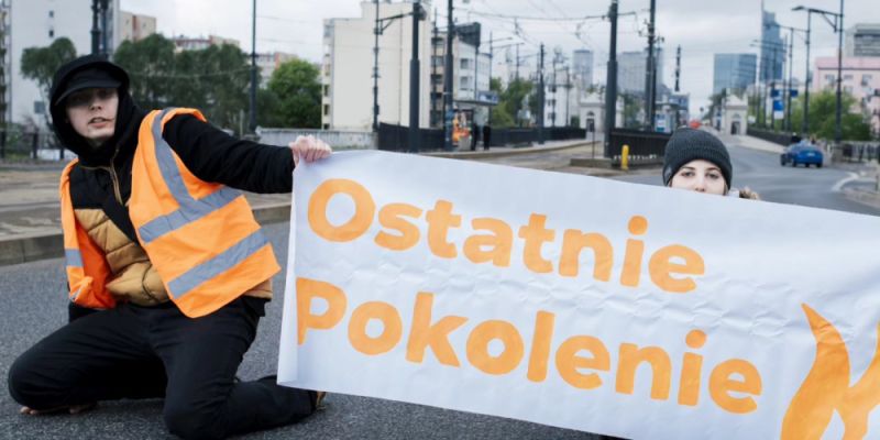 Działacze Ostatniego Pokolenia zablokowali Wisłostradę