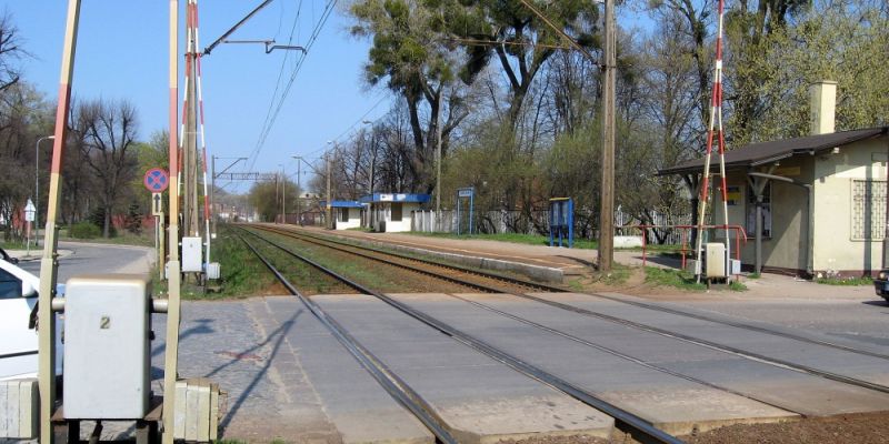 Kolejny krok, by zwiększyć bezpieczeństwo na przejazdach kolejowych w Oruni
