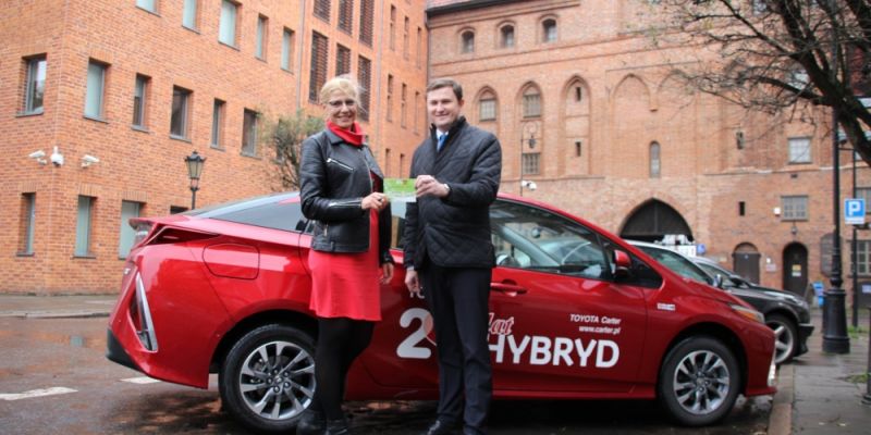 Właściciele samochodów elektrycznych zaparkują bezpłatnie w Gdańsku