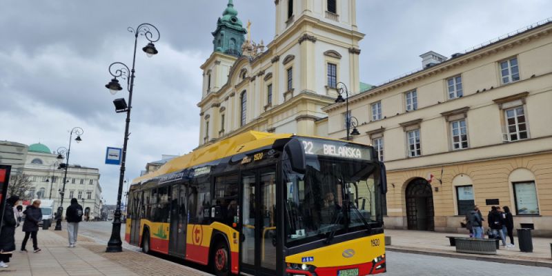 79 nowych autobusów elektrycznych w Warszawie