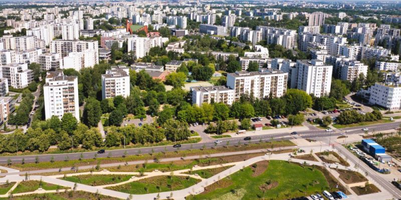 Zielony Ursynów rośnie w siłę – nowy park linearne, ale z kontrowersjami o miejsca parkingowe