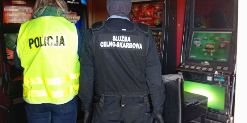 Automaty do gier hazardowych w rękach policji i skarbówki