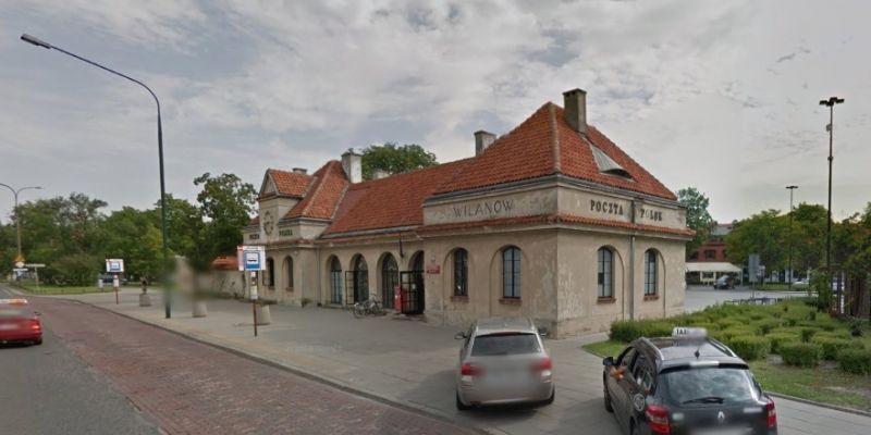 Stary wilanowski dworzec popada w ruinę