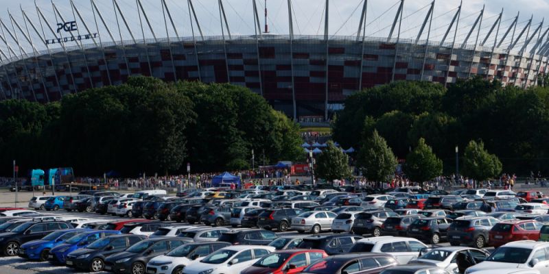 Koncert Iron Maiden na PGE Narodowym: zmiany w komunikacji miejskiej