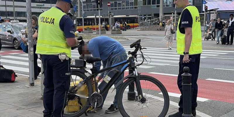 Rower czy motorower? Policja wystawia mandaty i zatrzymuje pojazdy