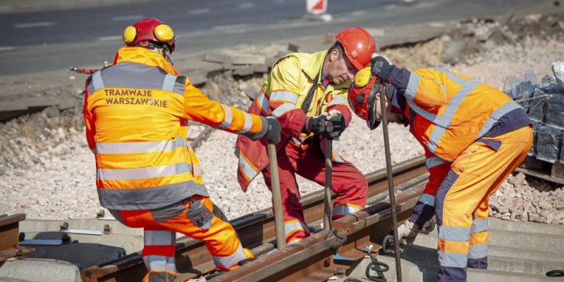 Przerwa w kursowaniu tramwajów do pętli Metro Młociny w długi weekend
