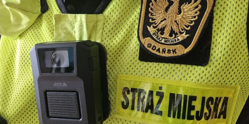 Gdańsk: Strażnicy dostali kamery. Będzie bezpieczniej?