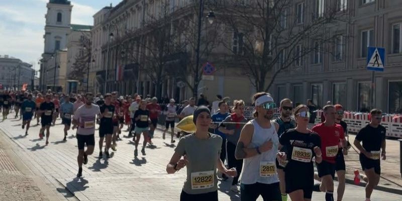Jubileuszowy Półmaraton Warszawski za nami. Tysiące biegaczy i sukces Elżbiety Glinki