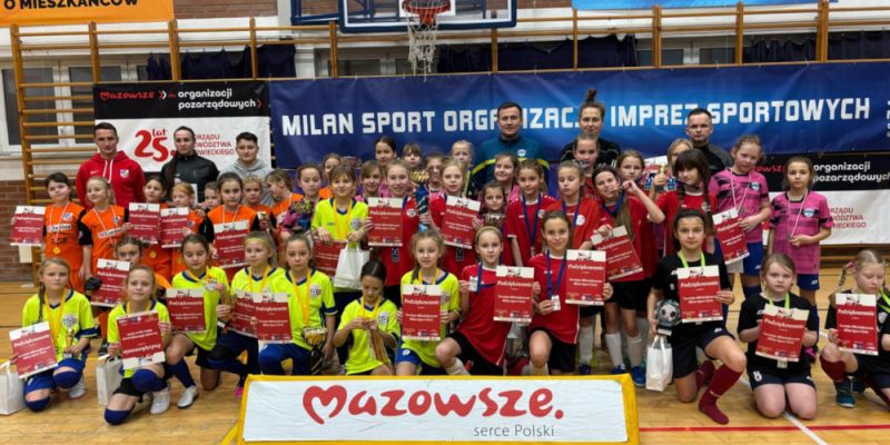 Turniej Mikołajkowy Milan Sport Cup Girls