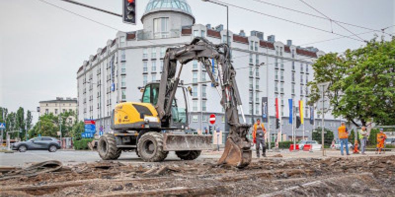 Przesunięcie zakończenia remontu na placu Zawiszy