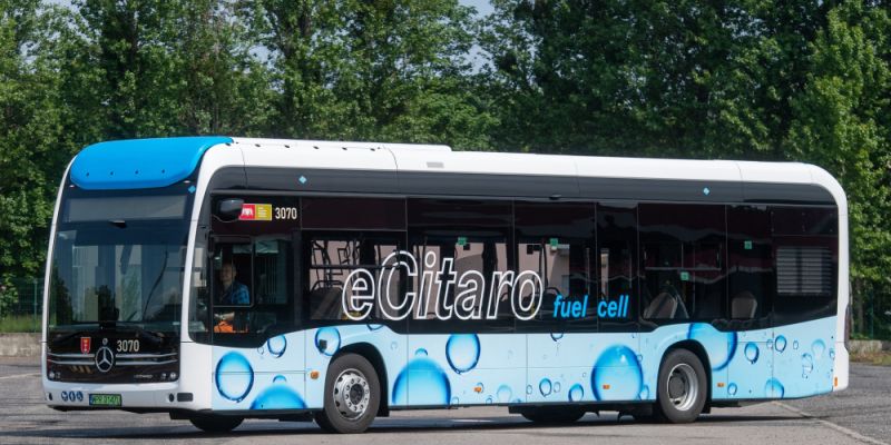 Bezemisyjna rewolucja na kołach – Gdańsk testuje nowoczesny autobus wodorowy