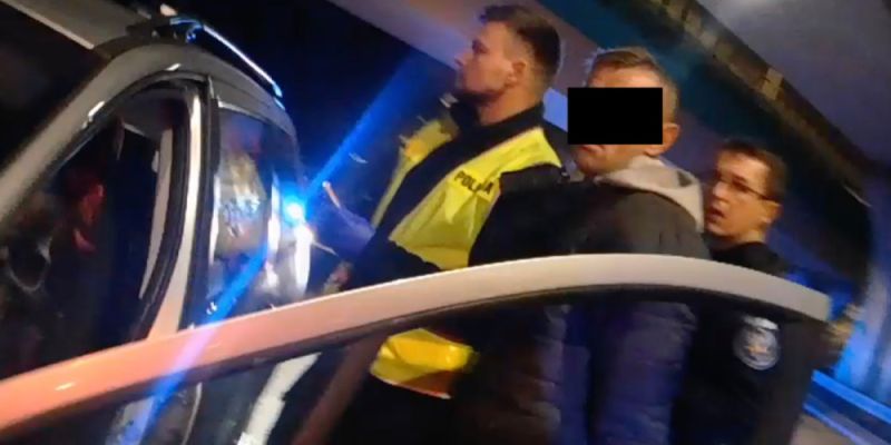 Świadek i policyjny śmigłowiec zatrzymali pijanego kierowcę na Pradze Południe