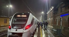 Mieszkańcy Pomorza najczęściej wsiadają do pociągów. Nowe dane UTK