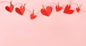 Walentynki w Gdyni. Zabytkowy trolejbus, Paryż w teatrze i szyfry miłości w muzeum