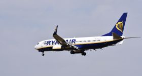 Więcej lotów z Gdańska zimą. Ryanair zwiększa ofertę i bazę samolotów